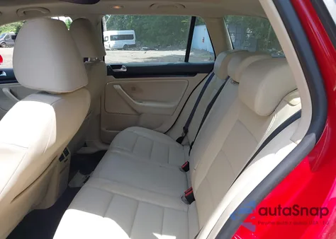 2010 Volkswagen Jetta Tdi from USA, damaged, VIN 3VWTL7AJ3AM689032